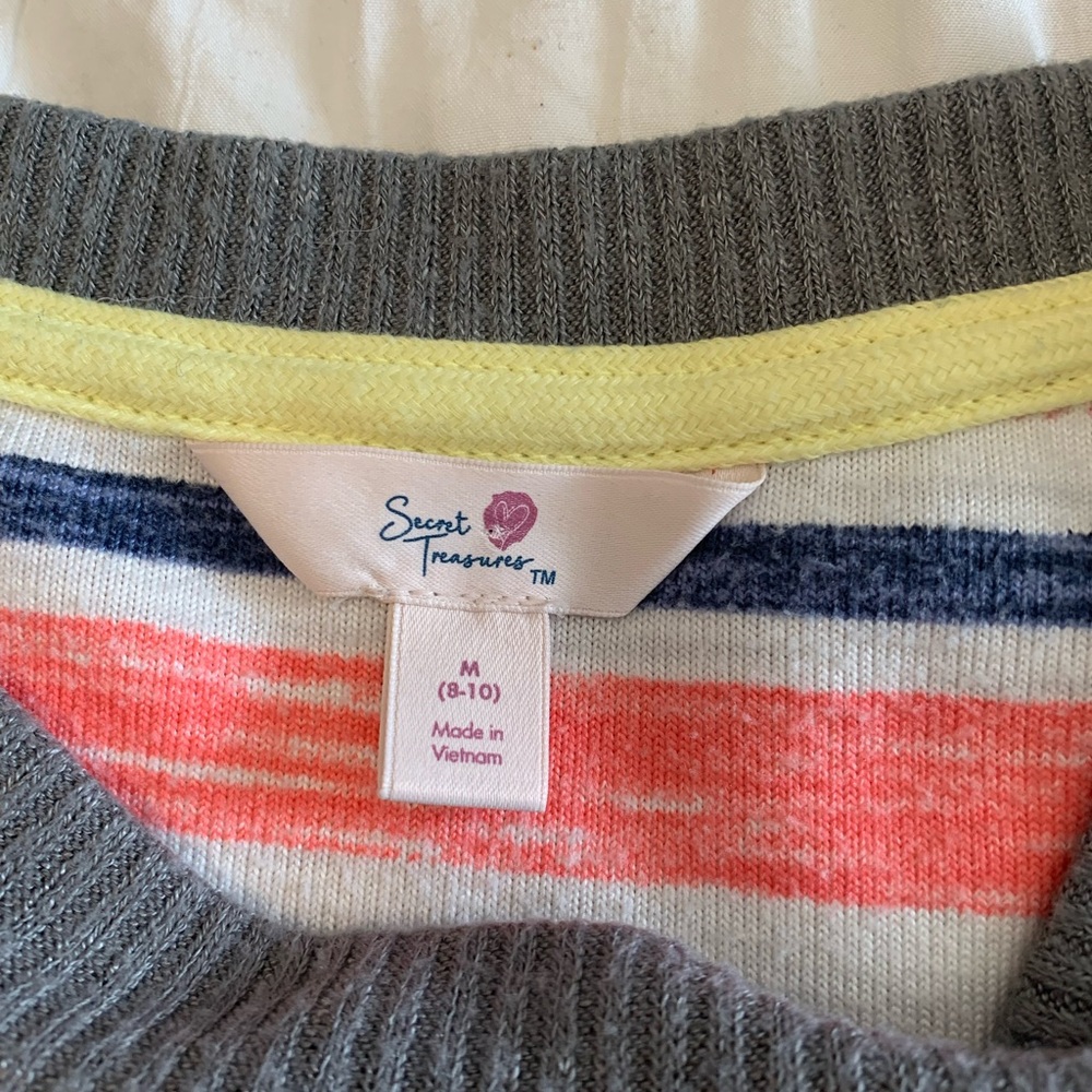 Secret Treasures Top - Picture 5 of 16